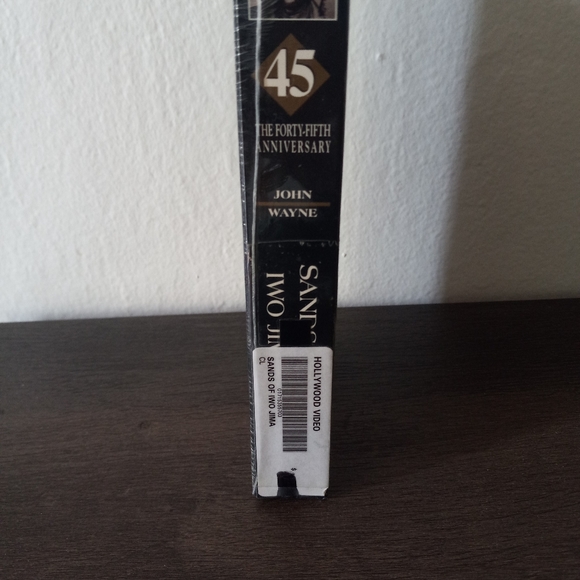 Sands Of Iwo Jima John Wayne 45 Anniversary Edition VHS Factory Sealed - Picture 3 of 6